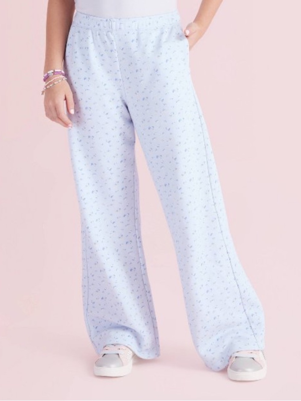 NWT LoveShackFancy x Target Esme Everblooming
Rosettes Wide Leg Sweatpants-XXL